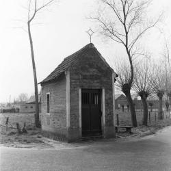 Kapel ter ere van Onze-Lieve-Vrouw, Troost der Bedrukten,Bokmolenstraat  Elversele